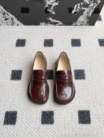 代购级别2024罗意威Loewe Campo2024玛丽珍乐福鞋 Loewe全新Campo玛丽珍鞋来自2024早春秀场延续品牌设计师Jonathan Ander
