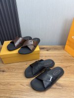 工厂P价 Tods高端男拖鞋 爆款热卖 原版1:1进口牛皮材质原厂大底！ Size：39-45 45不退换