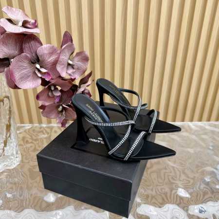 独家新款上架 YSL 圣罗兰 SS2024夏季鱼嘴 高跟新品 走秀款高跟凉鞋 2024全新春夏系列后带方扣高跟凉鞋 ！ 尖头高跟拖鞋淡淡的夏日里怎么少得了一双仙 - 点击图像关闭