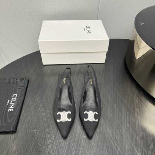 出厂： 高版本 Celine 2025Vs 尖头标扣单鞋 夏季季搭配袜子，简直绝绝子了复古的点上带上了满分时髦感颜值绝原版购入开发，依旧最高输出，还原原版定制复