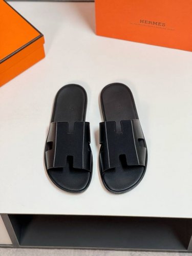 hermèS 真皮底 Size：38-44 45.46.47定制 爱马仕最高品质经典H拖鞋～高端男士凉鞋沙滩鞋拖鞋～专柜同步～原单代购货！原版进口鞋面牛皮内里牛