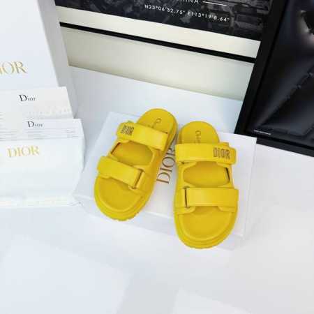 皮面黄色 310 Dior2025Act系列凉鞋震撼来袭 原版1：1拆解，楦头、格板完美复刻正品 原版开模五金，橡胶组合大底 鞋型极其舒适百搭 今夏小仙女必入单 - 点击图像关闭