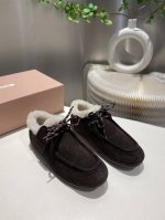 出厂 缪缪2024秋冬擦色系带鸡眼平底豆豆鞋 走秀新款 .复古小皮鞋乐福鞋 豆豆鞋 复古时尚 简约高级 随意搭配 上脚非常舒适，年度必入款！超级重工 每一双都是