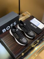 商品名称：Boss 波士 正规码数: 38-44 休闲鞋 商品材料：精选 牛皮鞋面，柔软羊皮垫脚；原厂特供大底。