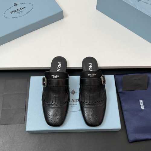 工厂价 顶级品质！Prada 25ss 普拉达走秀款复古布洛克雕花皮鞋系列25年专柜走秀款 复古感时髦满满 随意百搭 时尚休闲 独到味道 轻松驾驭 休闲时髦 两