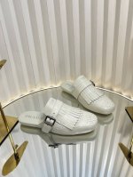 PRADA 普拉达 25 2025春夏新品 专柜走秀款复古流苏半拖鞋乐福鞋系列走秀款 复古感时髦满满 随意百搭 时尚休闲 独到味人人都爱也轻松驾驭 每年都会爆.