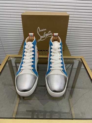 定做款 出厂价 。Christian Louboutin Cl红底鞋 专柜系列，情侣休闲板鞋 独家热款发布活动乳胶垫脚成品大底车线女35-40#男38#-46,