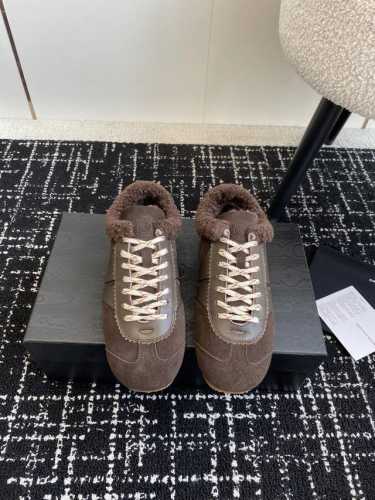 代购级 情侣款 Dries Van Noten DVN 24ss 秋冬 复古 羊毛 德训鞋 dvn的德训鞋也太美了吧 dries 总会给我带来惊喜 Dries