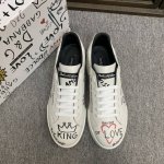 DG 男士休闲鞋，高端品质，专柜同步，版型对比原版，鞋面进口牛皮配3D打印和手绘工艺，内里垫脚全牛皮，精致奢华，码数：38–45 45订做 ，