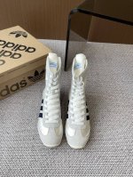 Adidas阿迪达斯 Jennie同款 Taekwondo 三叶草复古休闲运动鞋 时尚百搭 超多网红时尚博主种草 不得不说这设计这颜色太出片了 基本不用任何搭配