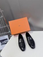 Hermes 爱马仕经典热卖代购级乐福鞋 穆勒单鞋 海外代购买手货源，纯原定制 韩国客过毒验收 1一级定制胎牛皮面料，马克缝线 纯手工滚边 2混种羊皮内里 垫脚