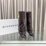 顶级版本 定做款 Givenchy纪梵希新款时尚长靴亮泽皮革靴 原版1:1开发，腿部饰有皮革束带，搭配金属扣，侧面饰有金色不对称4G Logo金属挂锁，杏仁形鞋