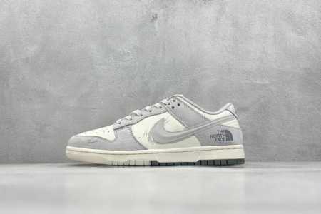 400 現貨 终端放店 Xc版 Nike Sb Dunk Low X The North Face X Cdg 白灰小钩满天星 纯原大厂出品 极力推荐 原装头层 - 点击图像关闭