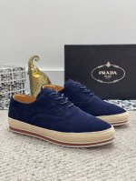 出厂价P 实价 高端精品-普拉达~男鞋官网经典最新款上市了1：1复制，香港专柜同步，走秀同台；全部采用磨砂牛皮进口柔软舒适羊皮内里、特质大底原版1:1防滑耐磨；
