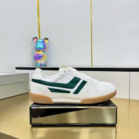 汤姆 Tom Ford 美国时尚轻奢2025爆款款 Size：39-45 Tom Ford来自欧美品牌，贸易原单，国内罕见，不易撞款 春夏穿到秋冬，跨越温差限制 - 点击图像关闭