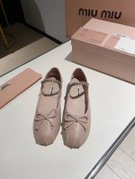 出厂价Pp真丝的330羊皮，羊猄，漆皮240双扣带260顶级品质 Miu Miu芭蕾舞平底单鞋 春夏 全新超美芭蕾鞋原版一比一开发 时尚淑女气质脚背弹力象劲上脚