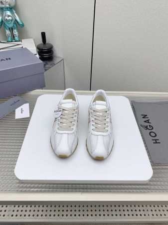 出厂女 高版本 Hogan 霍根 25 86Er系列 运动 休闲 阿甘鞋 早春新品86Er系列H671运动休闲鞋复古时尚厚底鞋，以经典而不失时尚的设计演绎品牌风 - 点击图像关闭