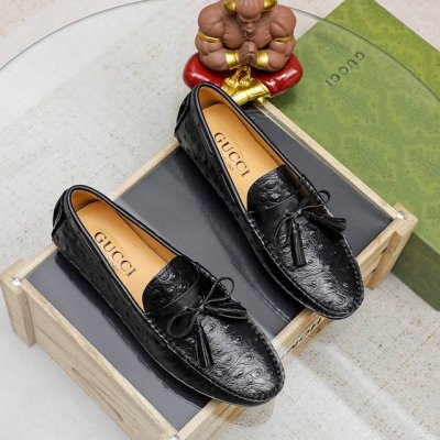 工厂P价 Gucci 古驰热卖款潮流男士休闲套脚鞋官网原版1:1开模原单品质，做工精细时尚百搭，完美楦型，上脚舒适潮男型男推崇款，头层进口牛皮优质猪皮内里，橡胶
