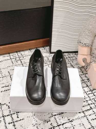 顶级品质 GUIDI 792系列 BACK ZIP LEATHER BOOTS 全手工工艺，水洗马皮 纯手工打造， 独特水染工艺，原版1:1复刻顶级版本！ 原版