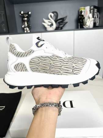 迪奥 Dior Chrono新款休闲运动鞋 真的酷毙了，未来感十足真的好飒！再次演绎了迪奥酷时尚的理念，橡胶耐磨大底超轻超软 Size：38-44 45定做 4 - 点击图像关闭