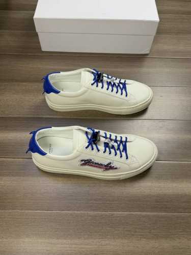 Givenchy 纪梵希 -高端品质 原单 -鞋面：进口丝绸小牛皮、鞋身车缝品牌图腾布标、鞋舌.后跟丝印高周波品牌logo -内里：水染牛皮 -大底：原版tpr