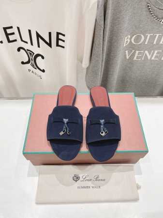 高版本出厂 Loro Piana* Lp 诺悠翩雅2025Ss春夏新款拖鞋 市场顶级品质 极简高级大方～高级而舒适的气息～ 夏天当然就得美美哒～ 上脚柔软舒适度 - 点击图像关闭