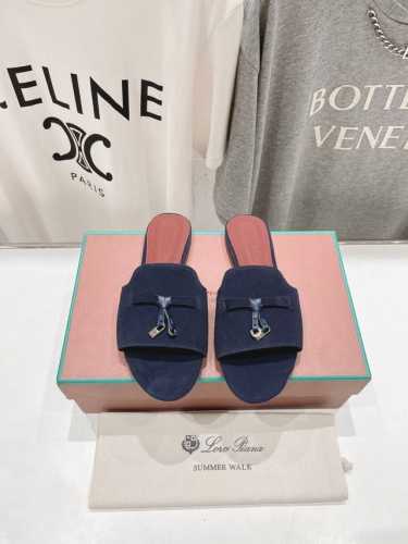 高版本出厂 Loro Piana* Lp 诺悠翩雅2025Ss春夏新款拖鞋 市场顶级品质 极简高级大方～高级而舒适的气息～ 夏天当然就得美美哒～ 上脚柔软舒适度