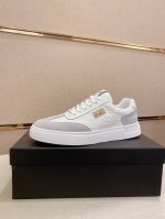 boss 最新休闲男鞋，欢迎1:1对比，爆单款Boss香港专柜休闲鞋，专柜品质，支持验货，优质做工，鞋面采用意大利进口胎牛皮 内里羊皮鞋垫原版时尚橡胶大底 ，休