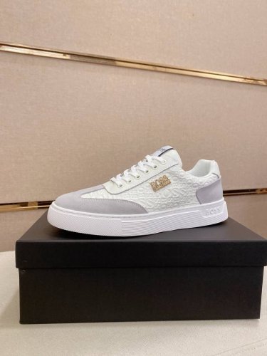 boss 最新休闲男鞋，欢迎1:1对比，爆单款Boss香港专柜休闲鞋，专柜品质，支持验货，优质做工，鞋面采用意大利进口胎牛皮 内里羊皮鞋垫原版时尚橡胶大底 ，休