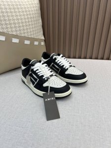 出厂价pp #情侣款 官网同步飞机盒包装 顶级版本 认准独家品质 区分市场通货 amiri埃米尔骨头鞋 官网同步更新情侣款最新配色 注意区分细节 接受一切对比