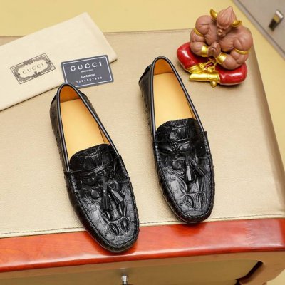 工厂p价 Gucci 古驰官网同步最新款鞋面采用进口牛皮 皮内里 橡胶大底 顶级手工一针一线做工精细绝对满足那些追求高奢品质的完美主义型男 黑色可选 码数38-