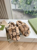 G087顶级版本 GUC*古驰2024年新款平底半拖一脚蹬时尚懒人拖鞋穆勒鞋 面料：进口真毛 内里：真毛 鞋底：原版开模鞋底 尺码：35-40 40，41定制不