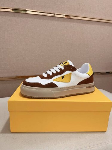 工厂p价 Fendi 芬迪 男士最新款休闲鞋 专柜同步上市 原版一比一复刻 全进口官网一比一牛皮面料 内里采用头层顶级羊皮 原版原厂特供橡胶大底 引领时尚新概念