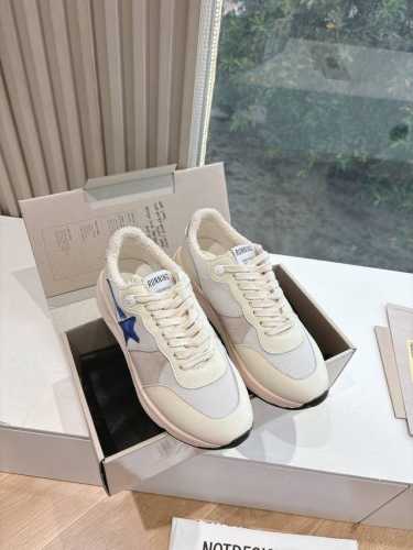 G908代购级别GGDB情侣款复古老爹鞋 独特磨破做旧风格，老工匠纯手工不规则打磨，就连鞋底也是不羁的脏 明星、博主私搭最爱鞋面：订制制牛皮透气网面料内里：透气