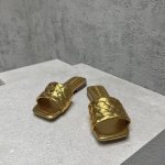 工厂p价p 顶级高端版本 代购品质 原版开发 Bottega Veneta2025Ss新品爆款夏季方头parco平底穆勒凉拖鞋 Bv新款全真皮小结编织装饰抢手平