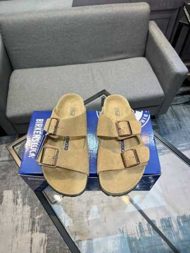 独家实拍 顶级版本 24Ss情侣德国birkenstock勃肯boston真皮包头软木拖鞋博肯沙滩情侣拖鞋 多色选择！ 专柜包装！ 鞋面：原版牛皮京 垫脚牛皮京