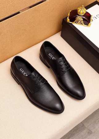 商品商标：Gucci 古驰 休闲商务皮鞋 正码码数: 39-44 38.45.46订制 商品材料：精选 进口头层荔枝纹小牛皮鞋面，进口羊皮内里。强烈立体视觉效果 - 点击图像关闭
