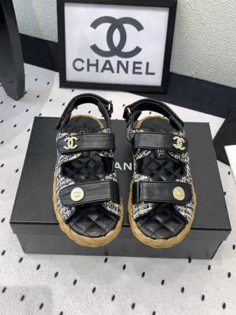 Chanel新款沙滩鞋 高版本出货 上脚舒适超显腿型 夏季出行旅游必备单品 原版牛子布鞋面 羊皮垫脚 原版麻绳大底 Size: 35-39 40 41订做 - 点击图像关闭