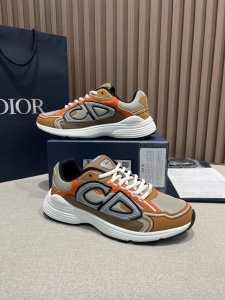 出厂价Pp 情侣款顶级版本新配色 Dior 迪奥最新配色B30系列 反光 老爹运动鞋 原版11700购入开发 做货 全新B30运动鞋 顺应复古市场的趋势的 Da