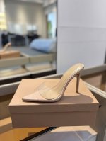 价格P： {半拖} 吉安维托 罗西 Gianvito Rossi Eiko Stiletto，轻松移动。这款 Gianvito Rossi 拖鞋采用配有精致的胶