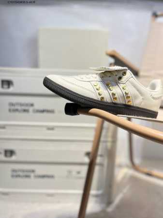 原 降价 阿迪达斯三叶草Adidas Originals Samba Vegan Og”Spd“桑巴舞系列绅士德训足球风百搭低帮休闲运动板鞋 小扣子 货号 Ig - 点击图像关闭