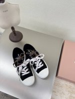 miu'miu 帆布滑板鞋 洗水帆布 侧面Logo 对版 黑色 平底设计 系列 Miu'miu 经典舒适 制作 原版一致 一体成型大底 高版本 面料洗水帆布 原