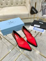PRADR 普拉达 上新出厂价 进口真皮底 仿真皮底 Prad* Raf simons x 2024 aw 时装周最新最火T台走秀系列款 鞋面：进口真丝面 内里