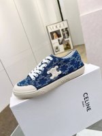 celine 赛琳2025春夏新品Alan Triomphe系列 帆布鞋上新鞋侧面搭配品牌元素凯旋门橡胶贴饰鞋底采用波浪纹设计防滑耐磨一款时尚百搭显瘦于一体的帆