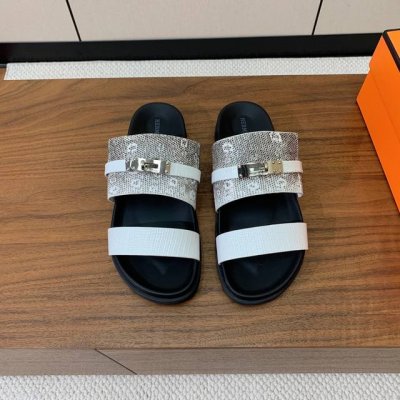 Herm*S 高版本Kelly扣情侣款拖鞋 H家配货首选鞋履 是爱马仕经典款 每一季都会出很多颜色 绝对是最值得买的配货之一 码数 36-45 批 男款10