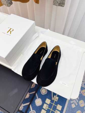 The row_新款复古乐福鞋 新款The Row乐福鞋，第一眼看到这个鞋子就爱上了，带点复古味随意搭配都好看！各大网红博主都在穿它，前后无港宝，整个鞋子非常柔 - 点击图像关闭