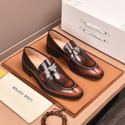 调工厂p价 男装男鞋 运动原单 水染牛里 Louis Vuitton* 高端 路易威登 专柜最新款 正装商务皮鞋原版最高品质 进口意大利小牛皮面料牛皮内里 原版