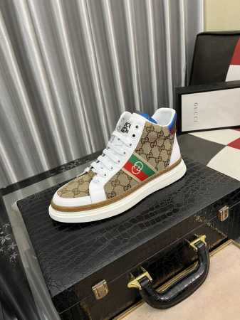 调工厂价 男装男鞋 运动原单 古奇GUCCI* 最新爆款休闲鞋，顶端品牌奢侈～代购，顶级～质量。鞋面選用进口透气材质透气运动内里 精细做工。原版个性时尚柔软橡膠 - 点击图像关闭