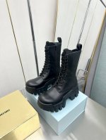 出厂价光面版 涂鸦版 巴黎世家推士机意大利原稿尺寸。涂鸦纯手工工艺，没有之一。防水防脱落。防褪色。水染牛皮面，水染牛皮里35-41