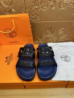 Hermes爱马仕 官网最新专柜同步新款oran牛皮面h拖鞋 巴黎原版飞回正品开模完美打造最高品质 诚意巨献，可随意进出专柜鞋面采用原版定制牛皮。彩色手掌纹。彩